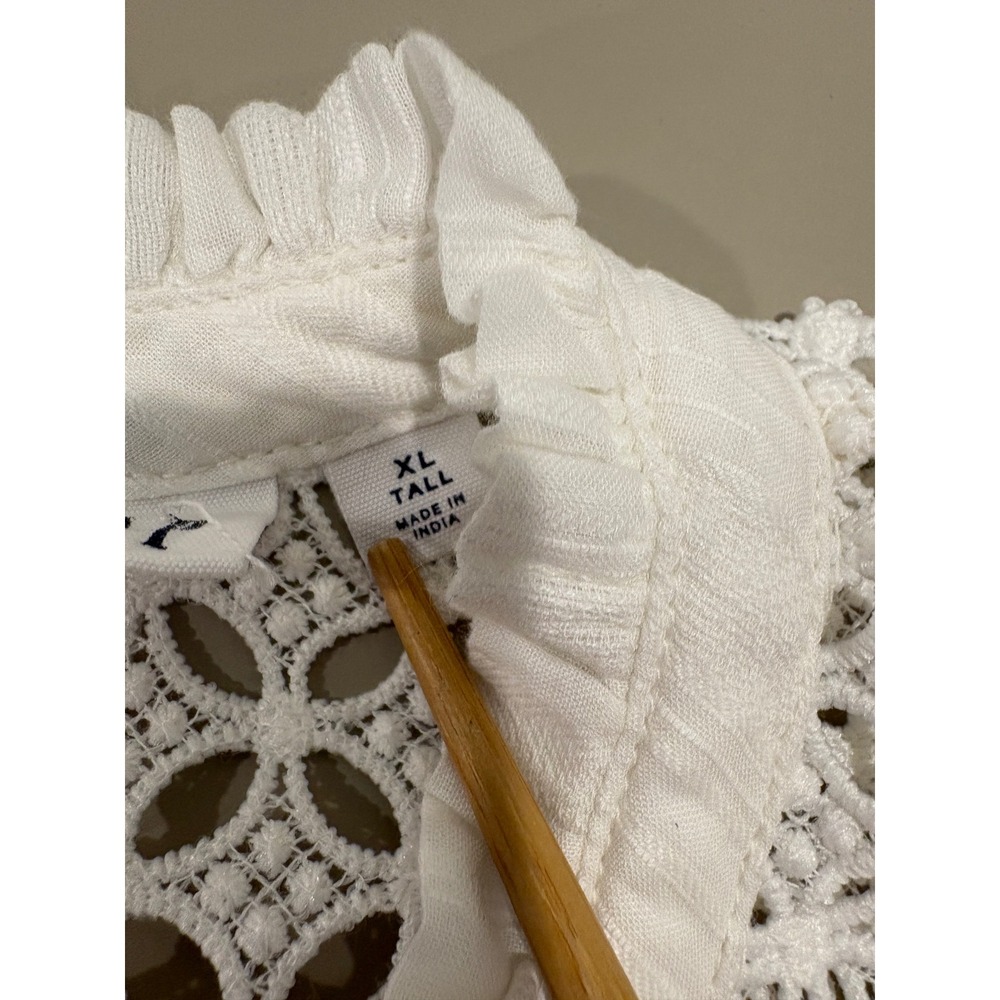 Gap Blouse Womens XL Tall White Eyelet Lace Ruffle Boho Top Peasant Victorian - Picture 7 of 7